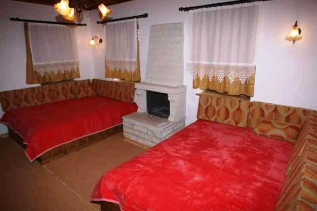 Terpsichori Guesthouse Kapesovo Ngoại thất bức ảnh